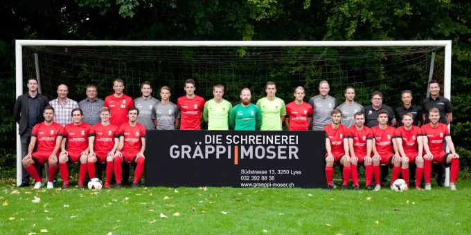 Die Mannschaft des FC Aarberg. - Aarberg Die Mannschaft des FC Aarberg. - Aarberg