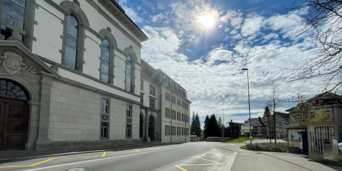 Hauptstrasse Menzingen. Hauptstrasse Menzingen.
