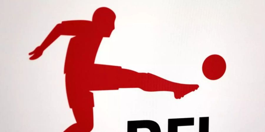 Rund zwei Millionen Euro gibt die Deutsche Fussball Liga an 124 Vereine als Ausbildungsentschädigung. foto: Oliver Berg