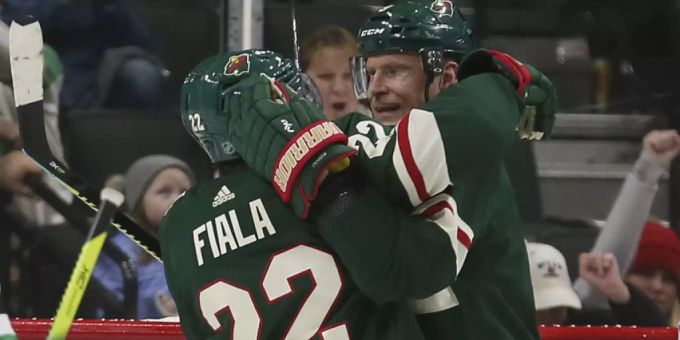 Formhoch - Kevin Fiala führt Minnesota zum Sieg über Dallas