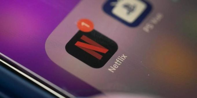 Der Streaming-Riese Netflix wurde wegen des neuen Films «Die Geldwäscherei» verklagt. netflix