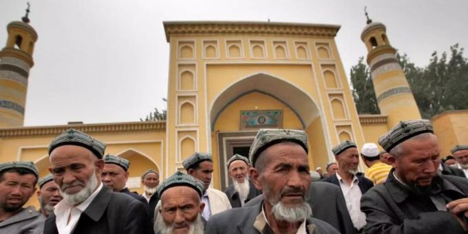 Uiguren in Kashgar im Nordwesten Chinas. Foto: How Hwee Young/EPA/dpa Uiguren in Kashgar im Nordwesten Chinas. Foto: How Hwee Young/EPA/dpa