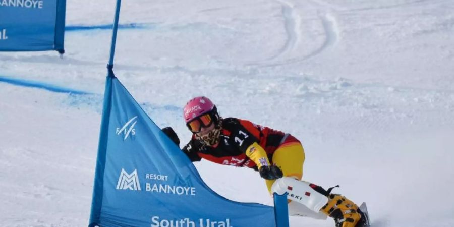 Die Snowboarderin Ramona Hofmeister hat zum zweiten Mal den Weltcup gewonnen. Foto: Aleksandr Kondratuk/Sputnik/dpa