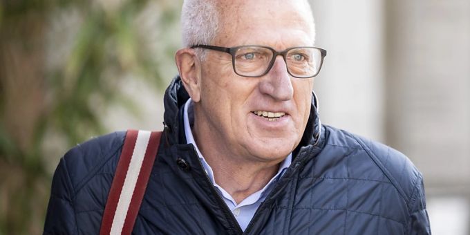 Nach acht Verhandlungstagen ist der Raiffeisen-Prozess am Dienstag zu Ende gegangen. Das Urteil steht noch aus. Für den ehemaligen Raiffeisen-Chef Pierin Vincenz fordert die Staatsanwaltschaft eine Freiheitsstrafe von sechs Jahren. vinzenz
