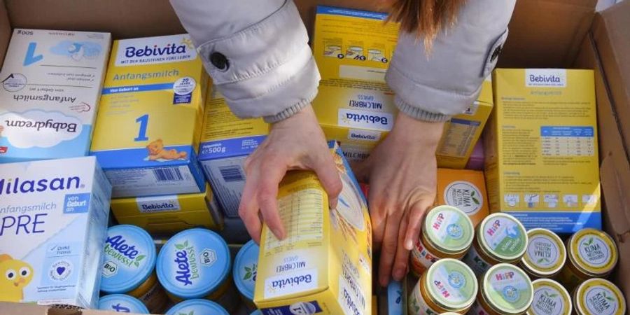 An der Sammelstelle von fünf befreundeten Leipzigern mit ukrainischen oder kasachischen Wurzeln wurden täglich Hunderte Pakete mit Hilfsgütern für die Ukraine gepackt (Archiv). Foto: Waltrau