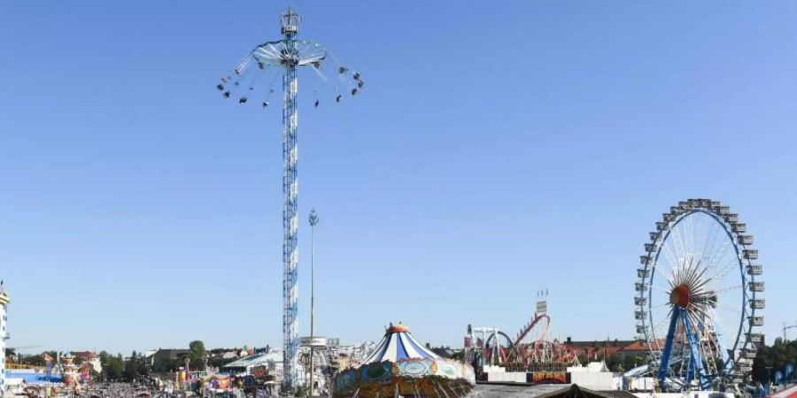 Zwei Jahre ohne Oktoberfest sind genug - finden die Münchner Verantwortlichen. Und arbeiten an einem Konzept für 2022. Foto: Tobias Hase/dpa