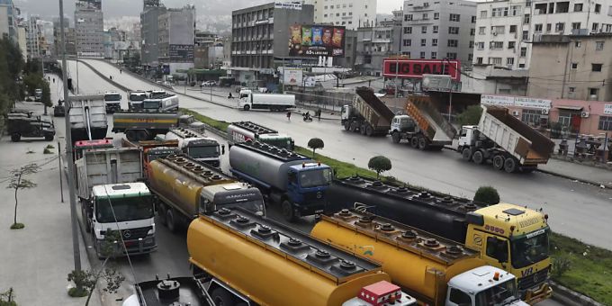 Im Iran - Festnahmen im Zusammenhang mit Lkw-Fahrer-Streik Im Iran - Festnahmen im Zusammenhang mit Lkw-Fahrer-Streik