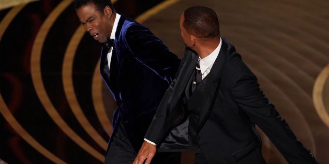 Will Smith ohrfeigt Moderator Chris Rock. Will Smith