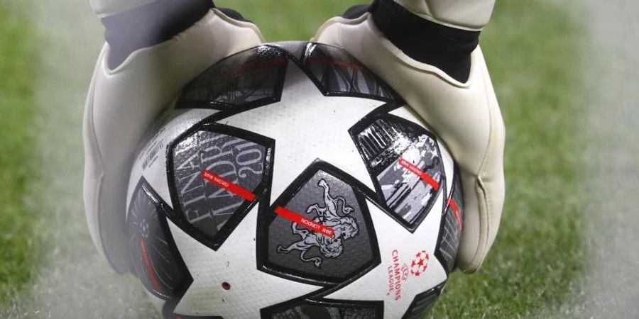 Die UEFA entscheidet über das Finale der Champions League im russischen St. Petersburg. Foto: Laszlo Balogh/AP/dpa