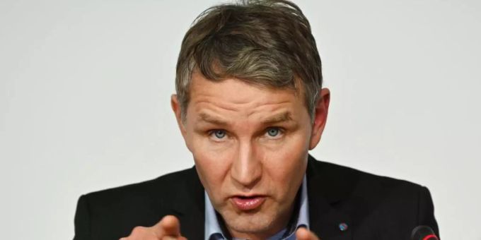 Björn Höckes «Flügel» der AfD wurde vom Verfassungsschutz zum Beobachtungsobjekt erklärt. AfD Höcke Verfassungsschutz
