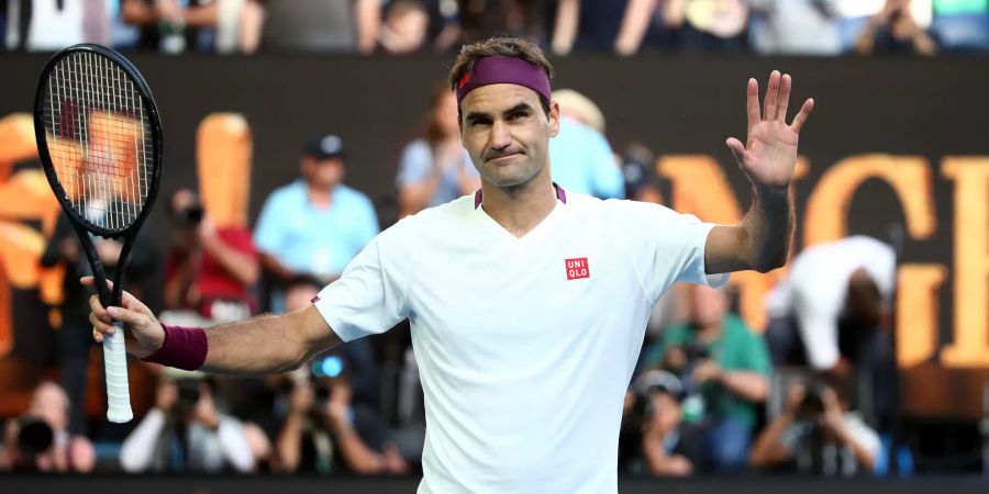 Roger Federer freut sich über den Halbfinaleinzug an den Australian Open.