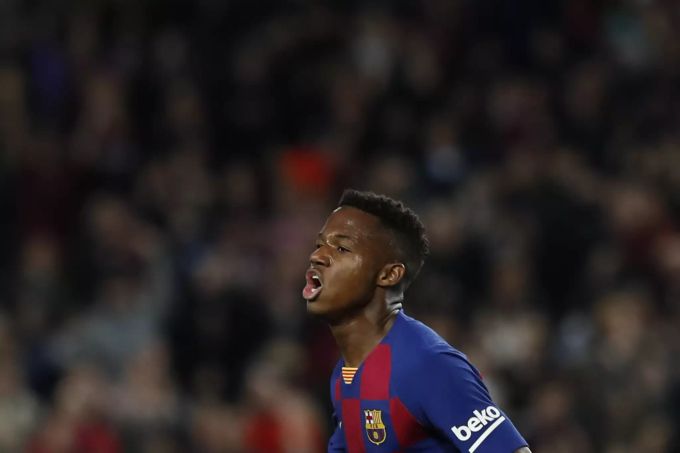 Barcelonas Ansu Fati feiert sein Tor. Spain Soccer La Liga