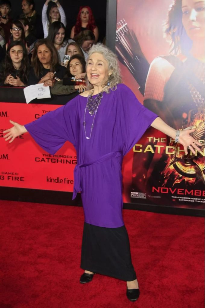 Lynn Cohen an der Premiere von Die Tribute von Panem. sex and the city