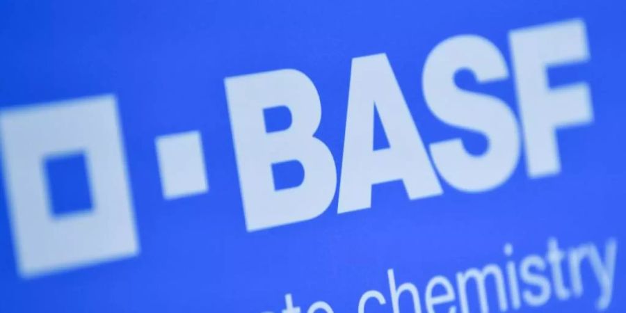 Das Logo des Chemiekonzerns BASF. Foto: Uwe Anspach/dpa