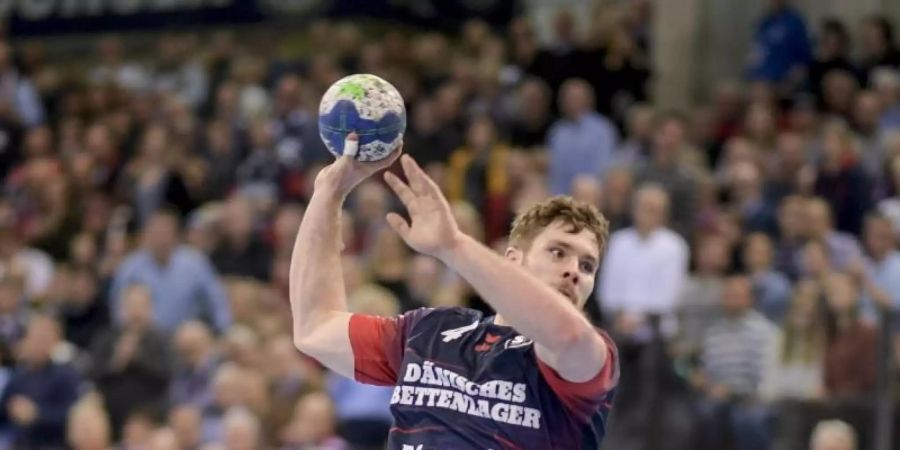 Mit acht Toren bester Flensburger im Spiel gegen RK Celje: Johannes Golla. Foto: Axel Heimken/dpa