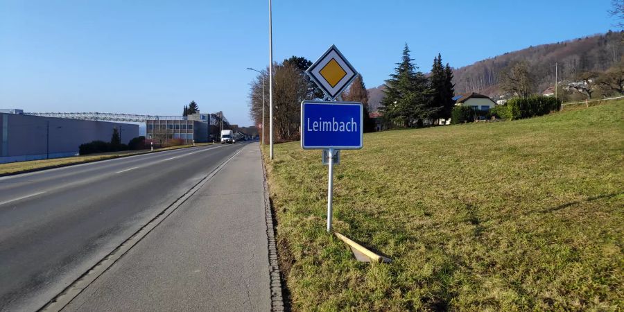 Ortsschild der Gemeinde Leimbach (AG).