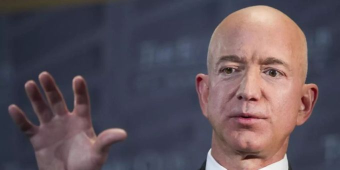 Für Klima-Schutz - Amazon-Chef will zehn Milliarden Dollar spenden