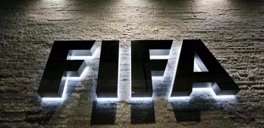 Die Fifa steht mit dem Rücken zur Wand