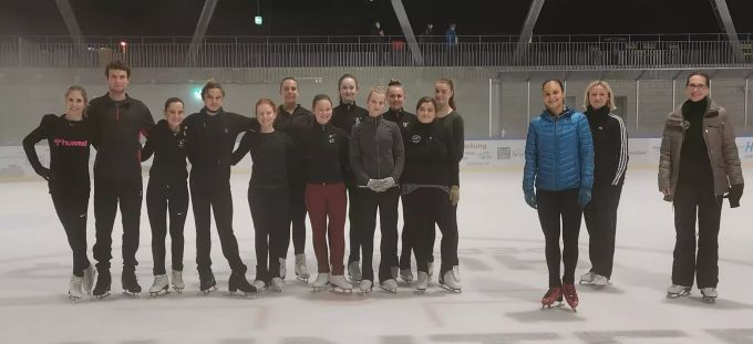 Am 30. Oktober gab es für das Kader des EC Wohlen einen Trainingsworkshop mit Sarah Van Berkel-Meier (ehemalige Schweizer Eiskunstläuferin und Europameisterin 2011). Eislaufclub Wohlen