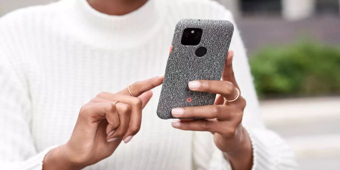 Das Google Pixel 5 bietet neben verbesserter Hardware auch neue Apps. google pixel 5 Android 12