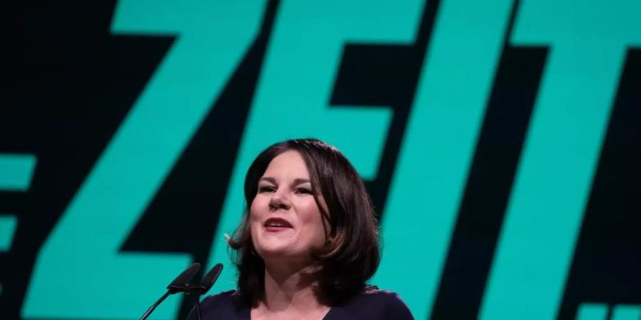 Grünen Chefin Annalena Baerbock beim digitalen Bundesparteitag. Die Grünen wollen vor der nächsten Bundestagswahl ihr verteidigungspolitisches Profil schärfen. Foto: Kay Nietfeld/dpa