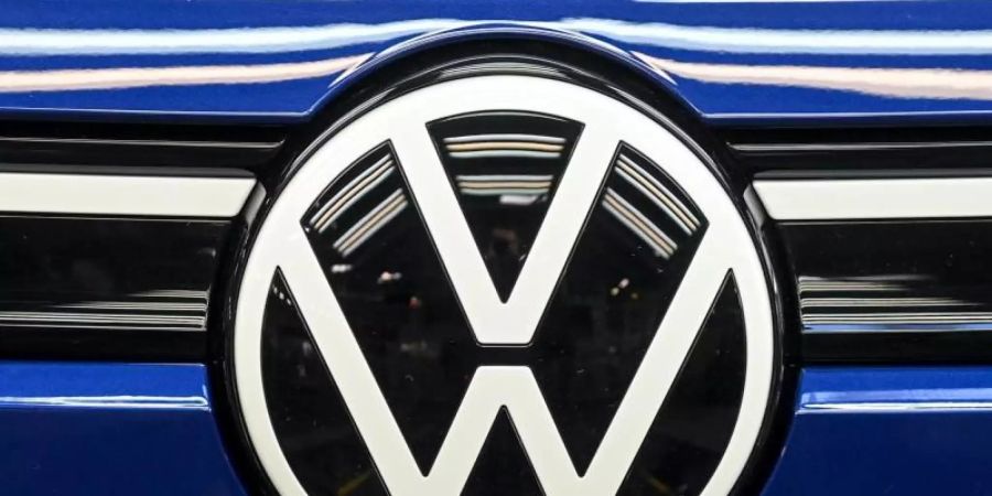 Die Auslieferungen des weltgrössten Autoherstellers nahmen im Oktober um 4,9 Prozent ab im Vergleich zum Vorjahresmonat. Foto: Hendrik Schmidt/dpa-Zentralbild/dpa