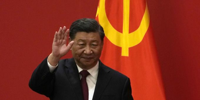 Xi Jinping, Präsident von China, hat angekündigt, militärisch aufzurüsten. China Aufrüstung