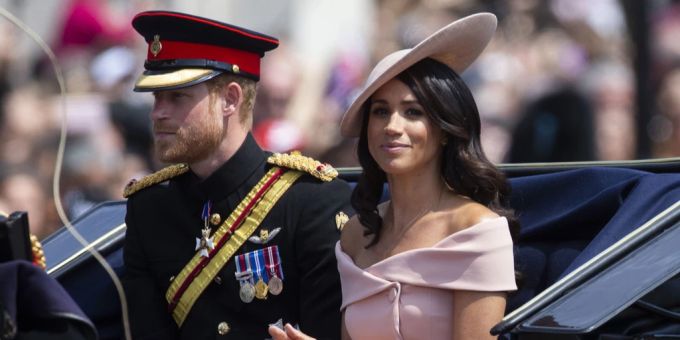 Briten glauben - Harry und Meghan schädigen Royal-Ruf an Queen-Feier