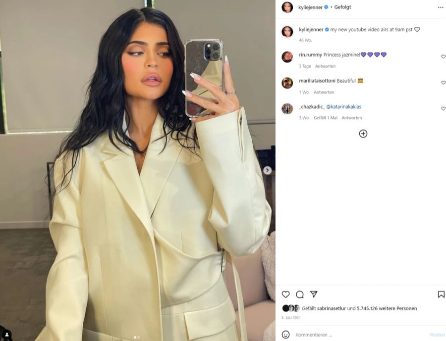 Der Name von Kylie Jenners Söhnchen ist bisher unbekannt.