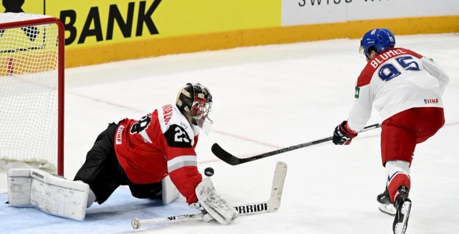 Der Ösi-Goalie pariert gegen Tschechien alle Penaltys.