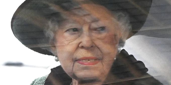 queen prinz harry