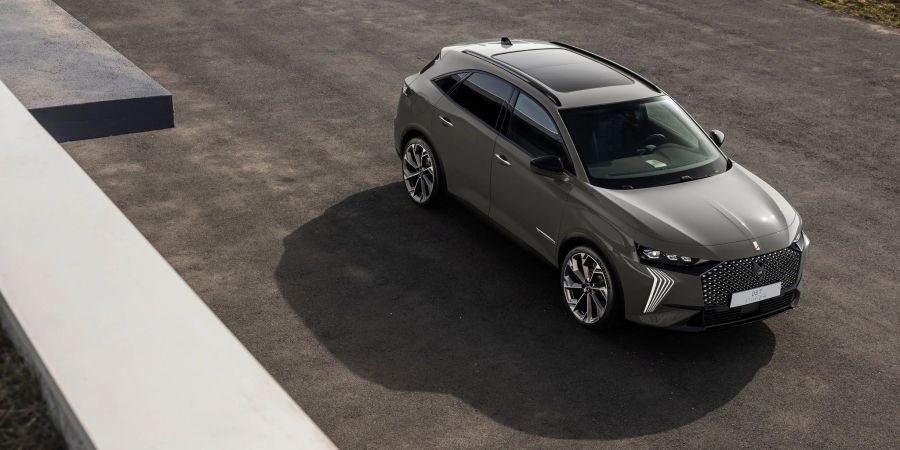Facelift für den DS7: Auffällig zeigen sich die neuen Tagfahrleuchten.