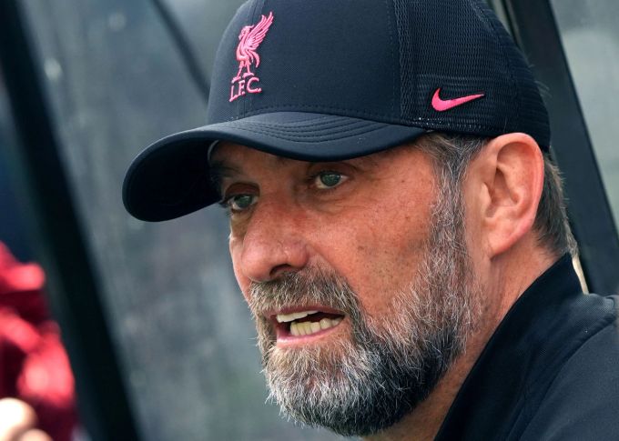 Bitter für Jürgen Klopp und den FC Liverpool: Die Meisterschaft geht nach Manchester. Premier League