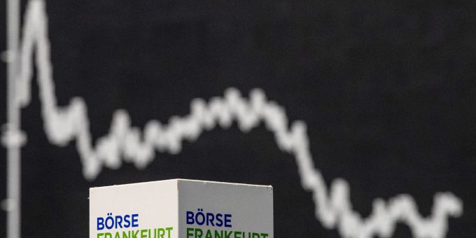Der deutsche Leitindex gewann zuletzt 0,53 Prozent, der MDax der mittelgrossen Unternehmen 0,49 Prozent. Der deutsche Leitindex gewann zuletzt 0,53 Prozent, der MDax der mittelgrossen Unternehmen 0,49 Prozent.