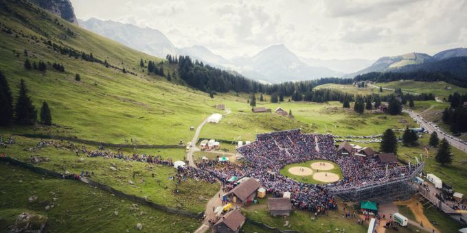 Partnerbeitrag - Bernisch-Kantonales Schwingfest Thun 2022 auf SWISS1