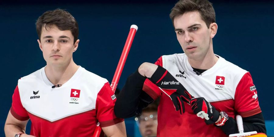 Sind noch nicht wie gewünscht in Pyeongchang angekommen: Benoit Schwarz und Skip Peter de Cruz.