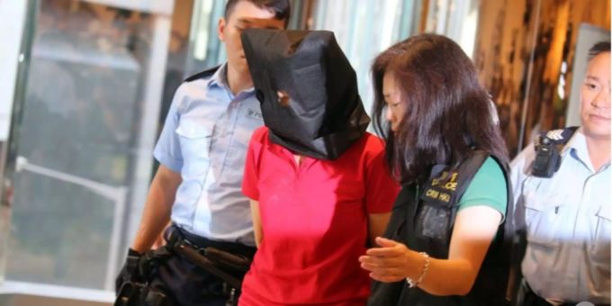 Vier Verletzte - Frau in Hongkong schiesst auf Verwandte
