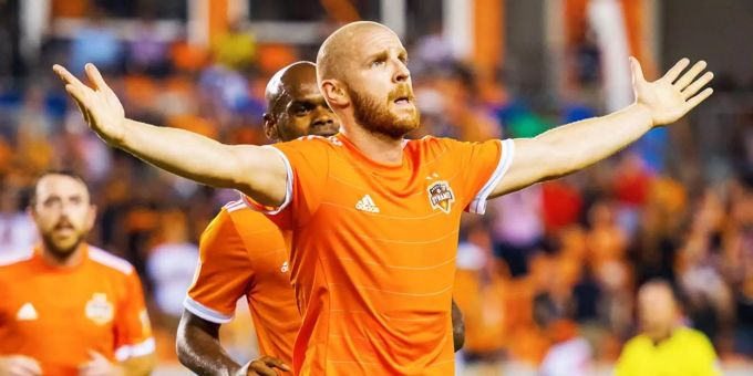 Zu alter und neuer Stärke zurückgefunden: Philippe Senderos (33). Zu alter und neuer Stärke zurückgefunden: Philippe Senderos (33).