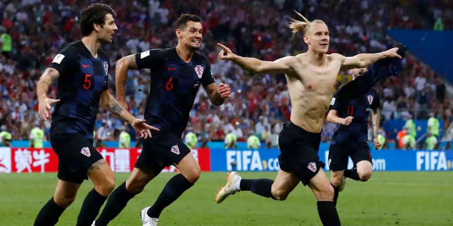 Domagoj Vida (r.) spielte mehrere Jahre für Dynamo Kiew.