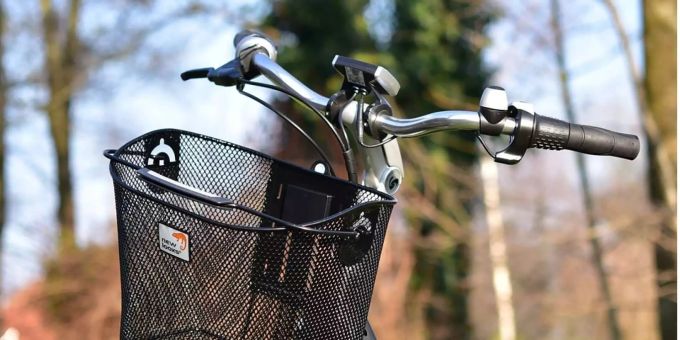 Engelberg OW - E-Bikerin bei Sturz verletzt