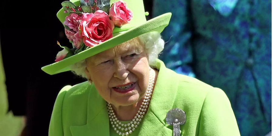 Die Engländer liegen der 92-jährigen Queen zu Füssen.