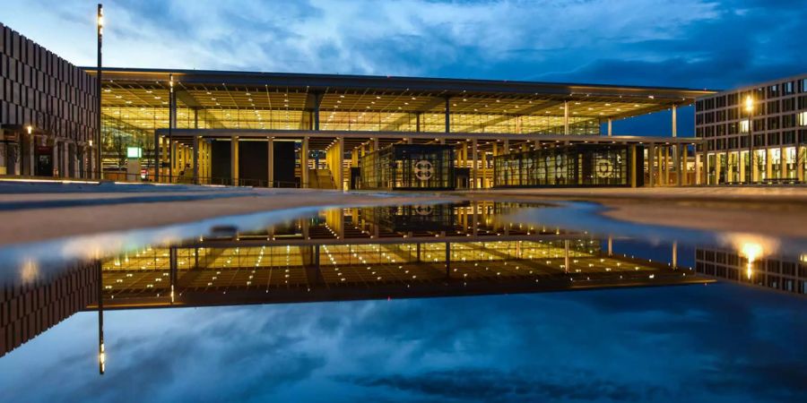 2020 sollen die ersten Passagiere im Hauptstadtflughafen einchecken.