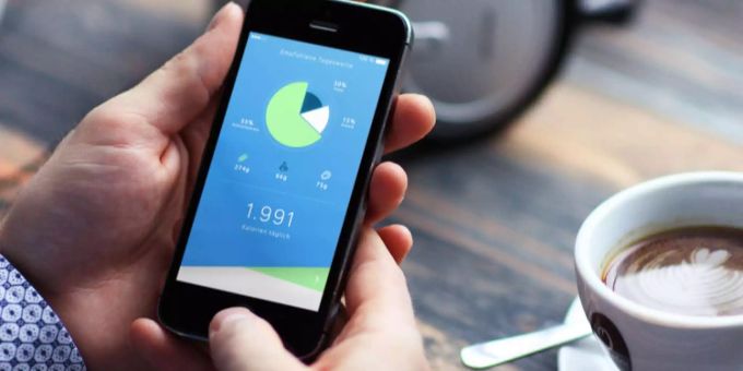 Diese App zählt mit, wenn Sie schlemmen. Diese App zählt mit, wenn Sie schlemmen.
