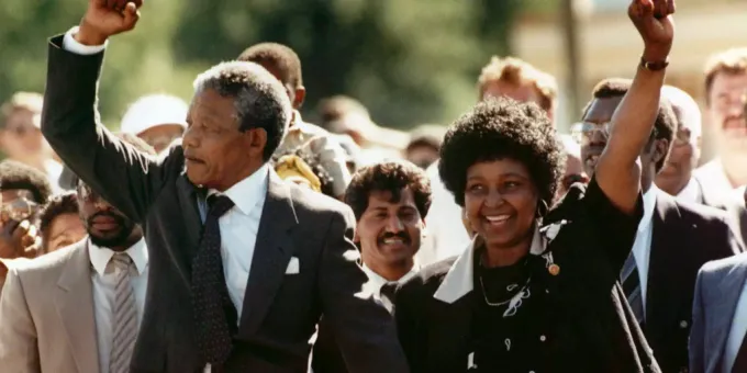 Ex Frau Von Anti Apartheidskampfer Nelson Mandela Gestorben