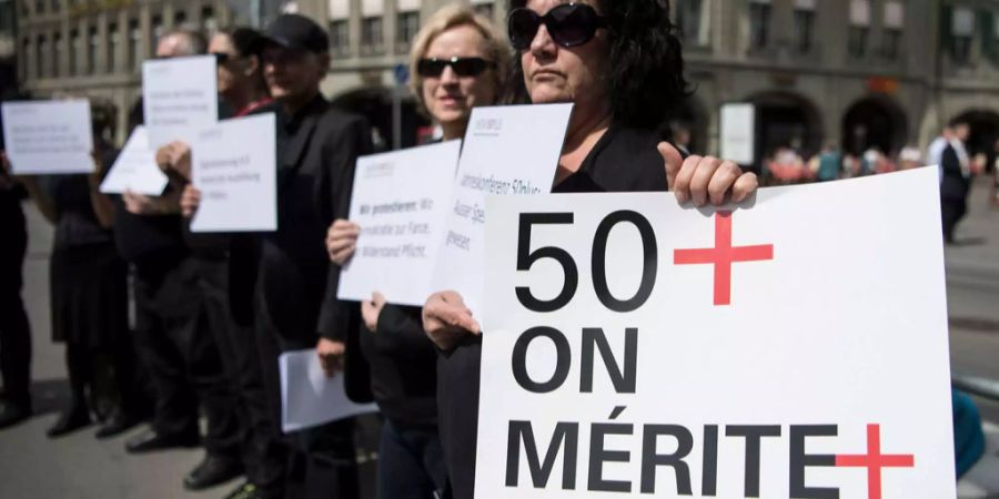 Mitglieder der Organisation protestierten in Bern.