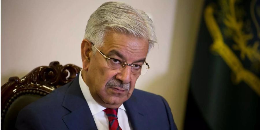 Khawaja Asif, der Aussenminister Pakistans, wurde seines Amtes enthoben.