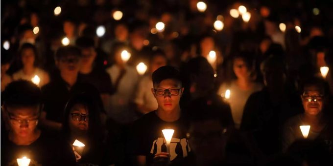 Gedenken an das Tian'anmen-Massaker in Hongkong. tian'anmen-massaker