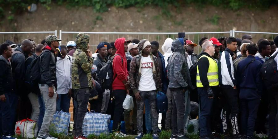 Rund 1000 Menschen sind von der Räumung betroffen.