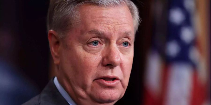 US-Senator Lindsey Graham will die Sicherheit der Familienangehörigen des Militärs.