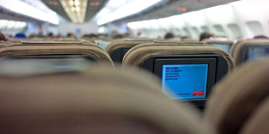 Die Alten machen es den Jungen vor: Insbesondere ältere Menschen bevorzugen andere Transportmittel als das Flugzeug.